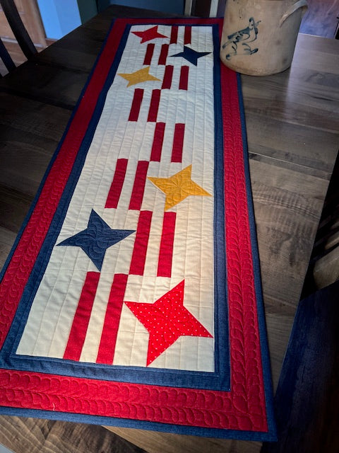 Bright Star Rising Runner designed by Gail Grassel for River's Edge Antiques & Quilt Loft