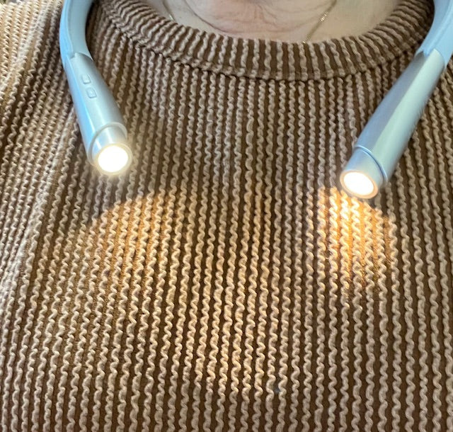 Lt Blue Uni Neck Reading Light