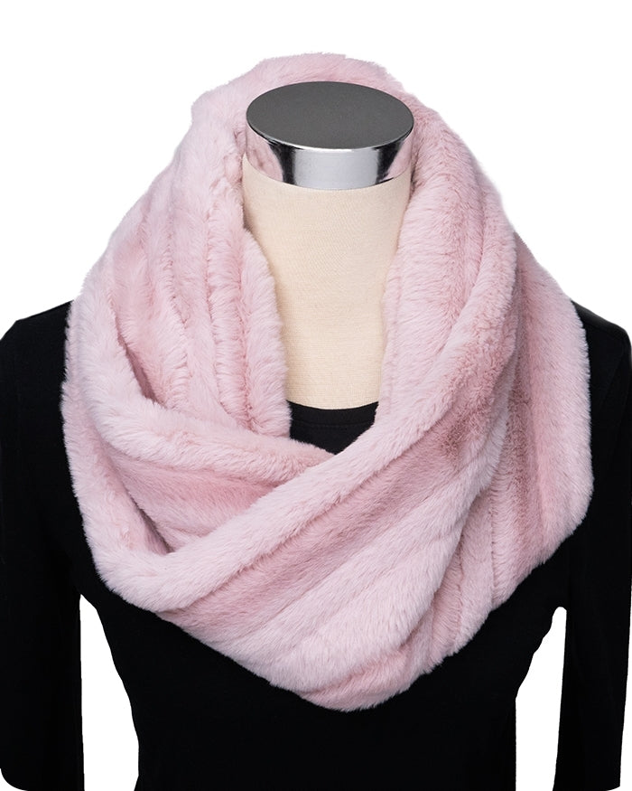 Infinity Scarf Kit by Shannon Fabrics. Vienna Rosewater